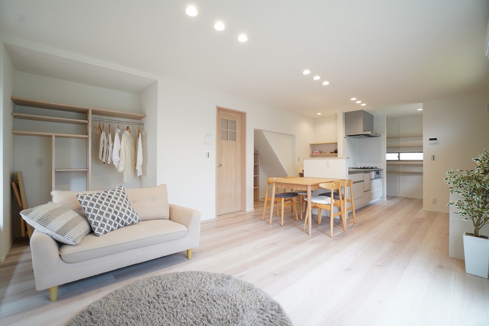 中央区高志1丁目 LDK