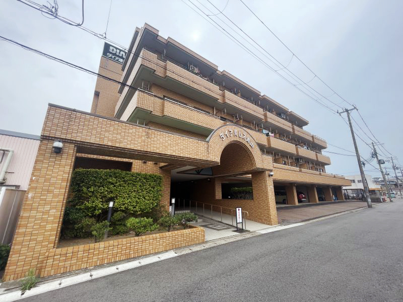 ダイアパレス青山 外観