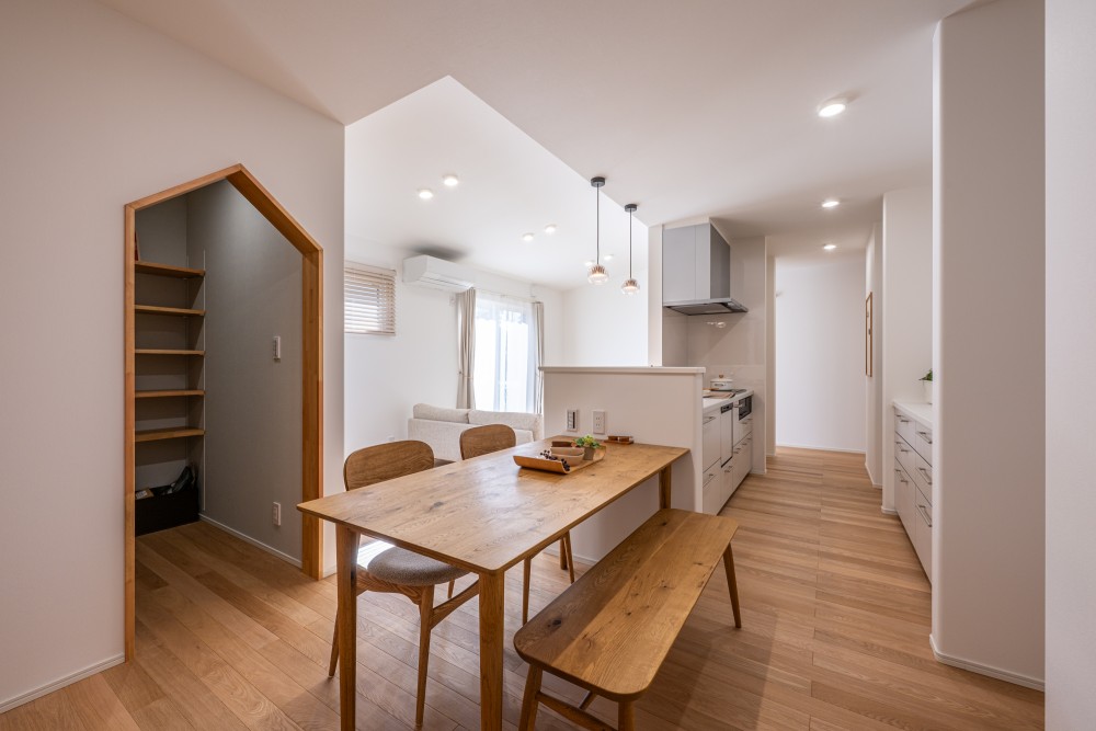 新発田市豊町モデルハウス LDK