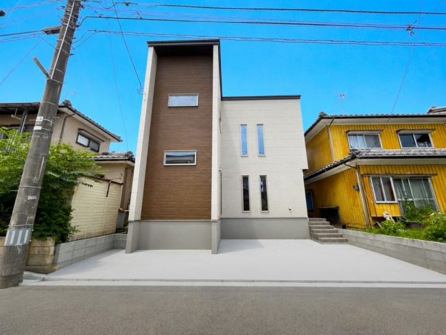 新潟市西区坂井東の新築建売住宅の外観